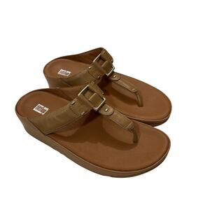FitFlop Women's 8 Flitta Stud & Buckle Wedge Thong Sandals Summer Vacation Comfy
